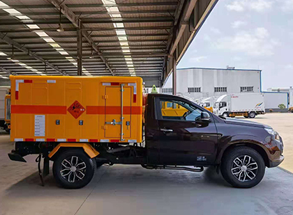 孝昌爆破器材运输车