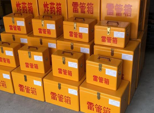 孝昌玻璃钢雷管箱的使用寿命一般是多少？